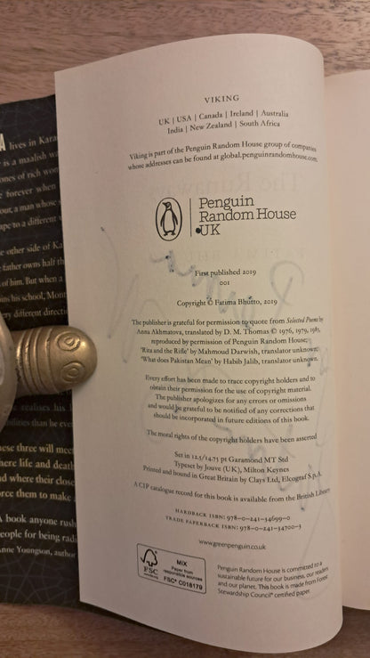 Fatima Bhutto. The Runaways. Signed First Edition.